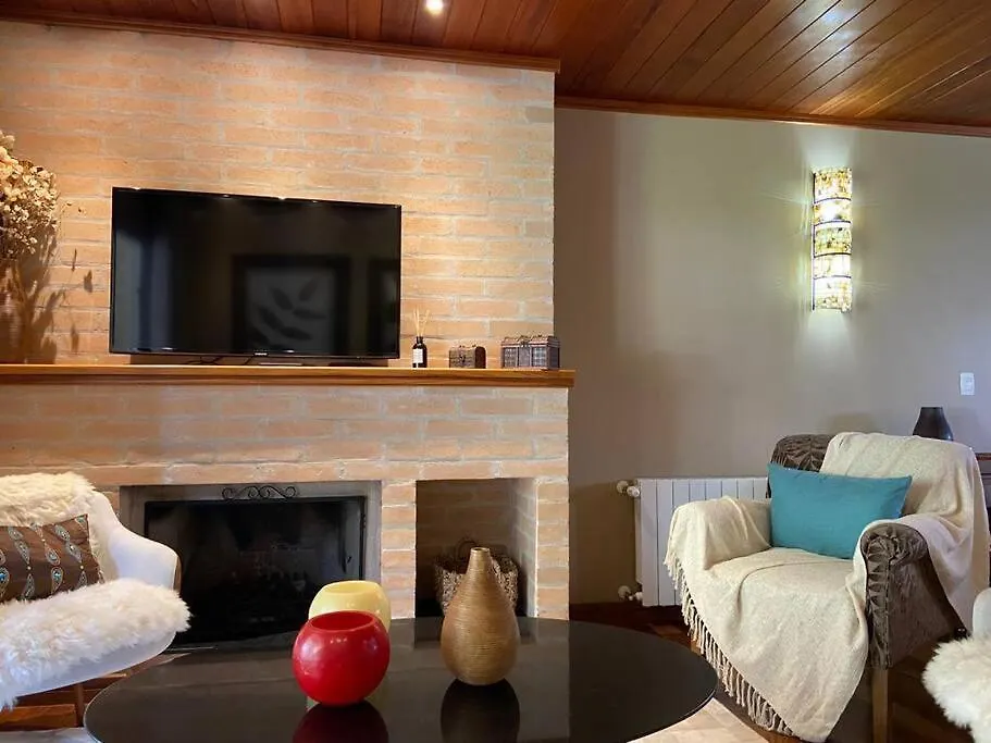 Apartamento D27 - Aconchego E Tranquilidade A Poucos Metros Do Capivari Campos do Jordão